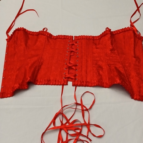 Corset with drawstrings - Picture 6 of 6